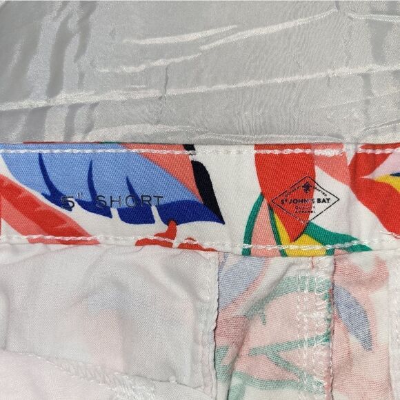St.Johns Bay Colorful Tropical Chino Shorts Size 4 - Picture 5 of 7